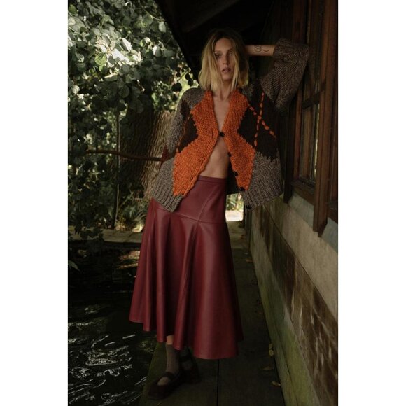 ZARA DIAMOND KNIT CARDIGAN - Picture 2 of 4